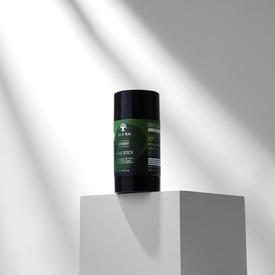 As I Am Rosemary Wax Stick - Verrijkt met rozemarijn en biotine voor gladde, strakke kapsels. Temt springerig haar, voegt glans toe en biedt flexibele versteviging. Ideaal voor randen en styling. 2,7 oz twist-up stick.