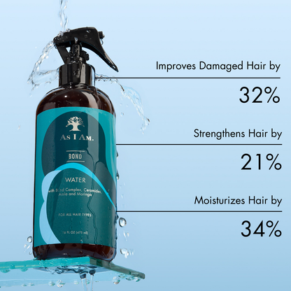 Bond Water van As I Am - Een lichtgewicht haarbehandeling die het haar versterkt en hydrateert. Deze revitaliserende mist is geformuleerd om de elasticiteit van het haar te verbeteren, breuk te verminderen en vocht beter vast te houden. Hij is perfect voor alle haartypes en zorgt voor glad en gezond uitziend haar.