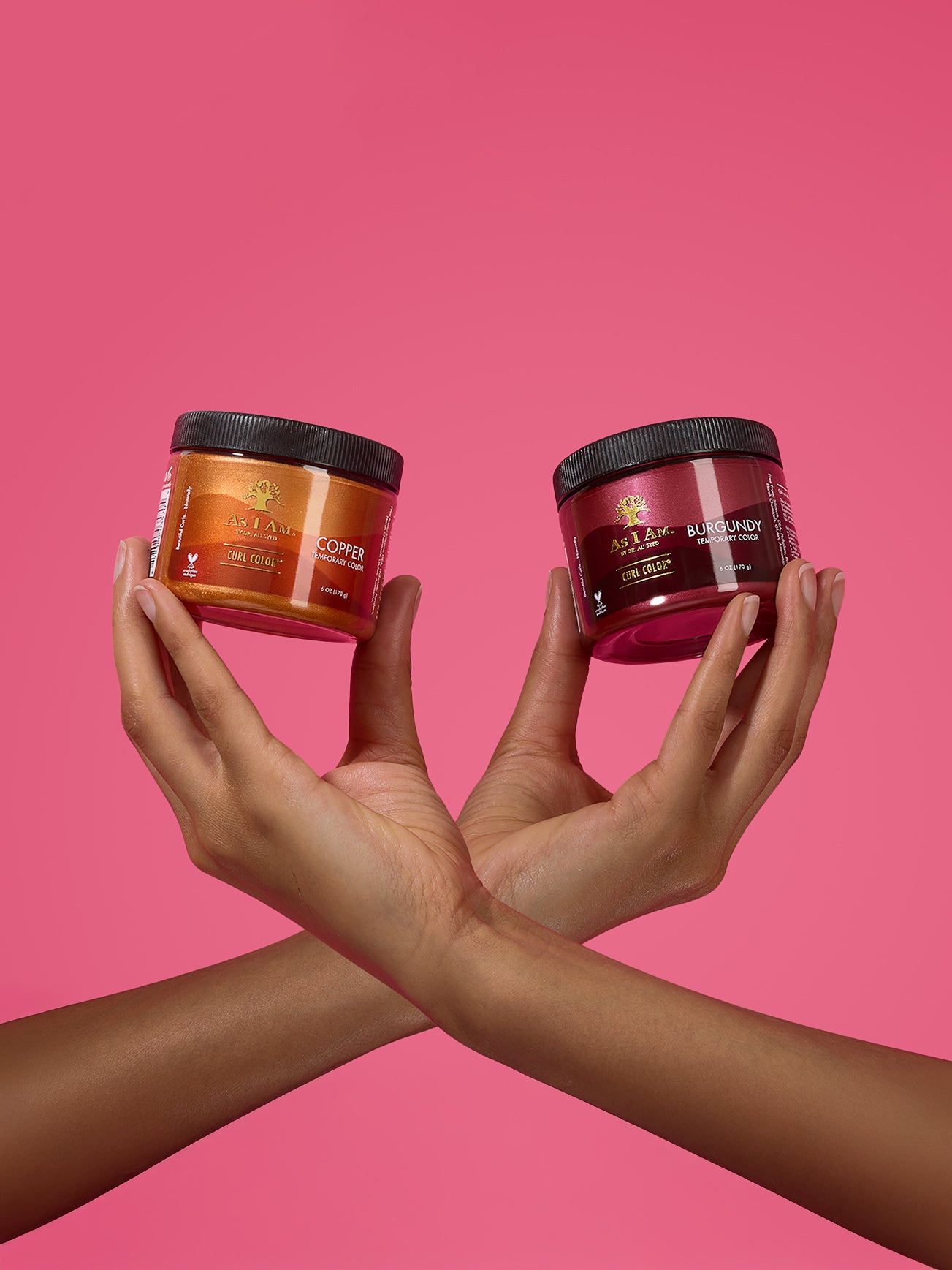 As I Am Curl Color 2-pack kit met de tinten koper en bordeauxrood, verpakt in strakke, levendige potjes, ontworpen voor tijdelijke kleur en definitie van krullen zonder beschadigingen.